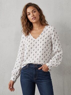 Cactus Print V-Neck Button Back Blouse